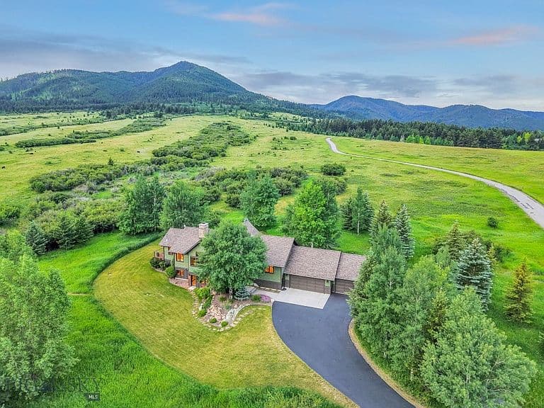 2594 Star Ridge Rd photo 3
