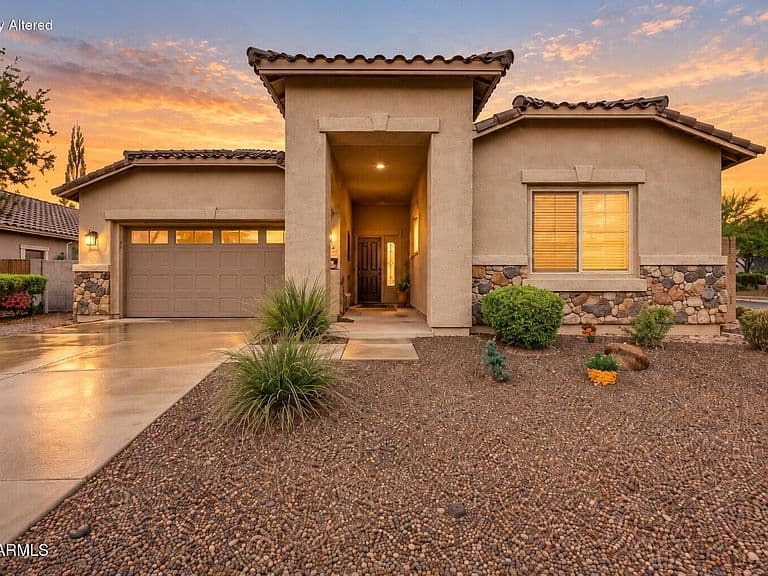 18502 W DESERT TRUMPET Road photo 1