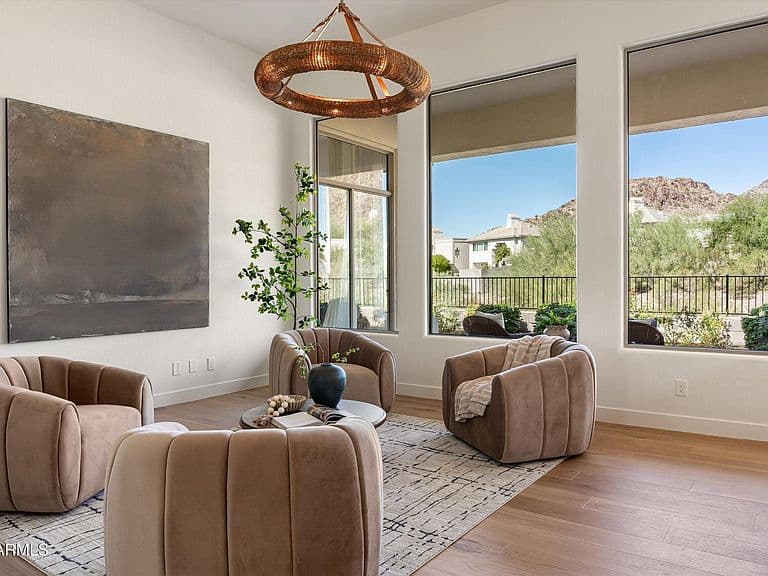 3124 E SQUAW PEAK Circle photo 4