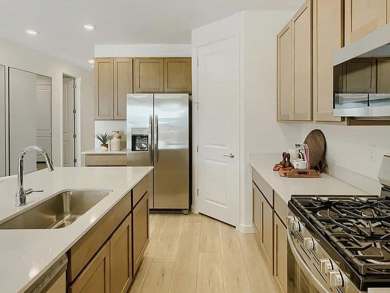 3281 E PIAZZA Drive photo 4