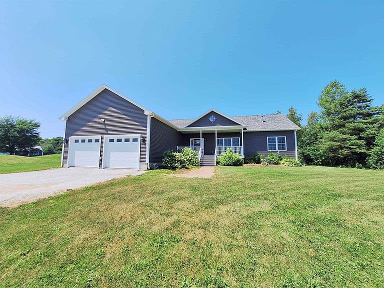 68 Firefly Lane photo 1