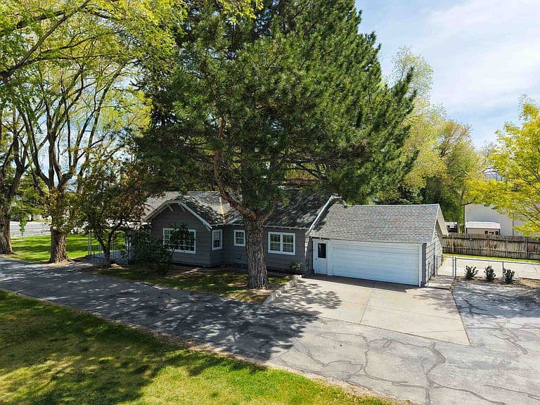3991 Hawthorne Rd photo 5