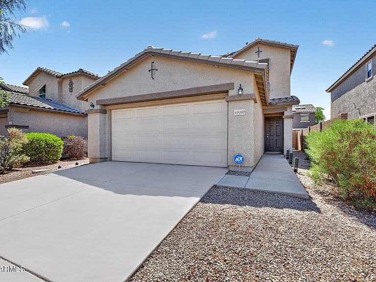 40369 W PEGGY Court photo 2