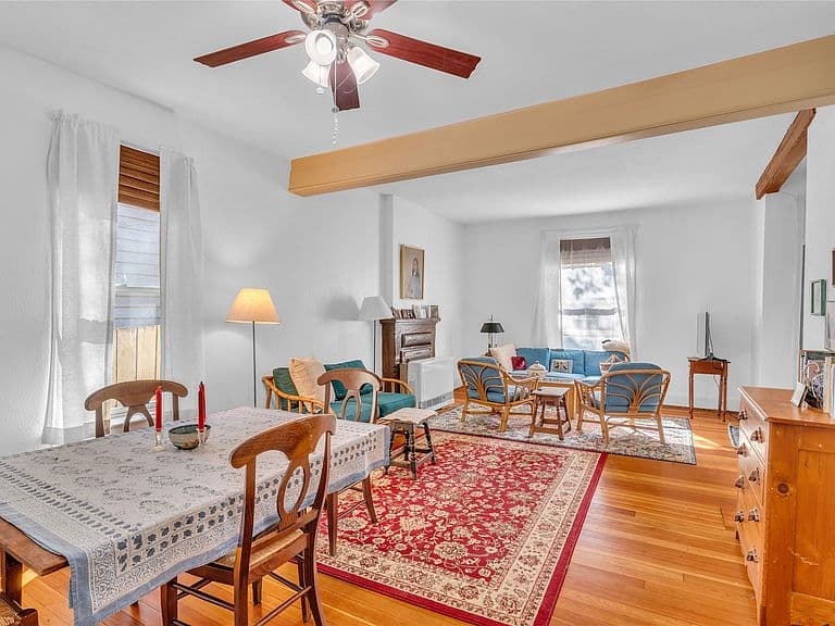 1006 Breckenridge St photo 2