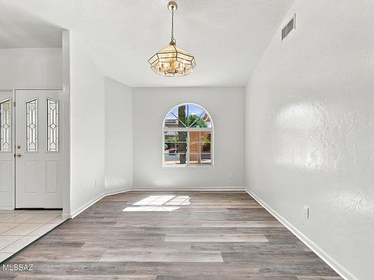 11079 N Mountain Breeze Dr photo 4