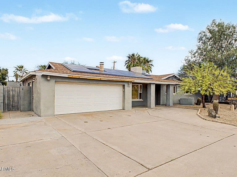 7332 E DIAMOND Street photo 4