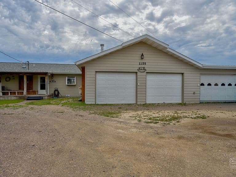 1155 Wild Wind Rd photo 2