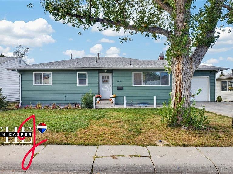 1710 Lennox Ave photo 4