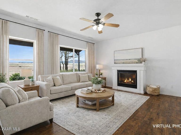 7892 E Roundup Dr photo 3