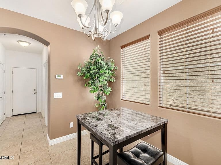 20607 W WHITE ROCK Road photo 5