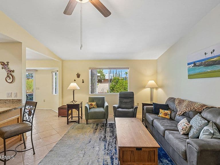 12422 W KEYSTONE Drive photo 3