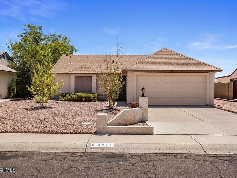 3411 W IRMA Lane photo 1