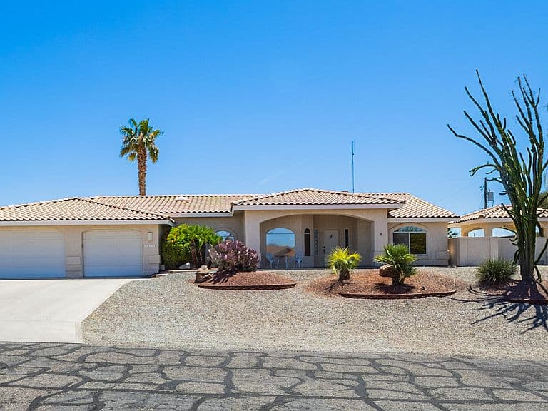3134 Appaloosa Dr photo 1