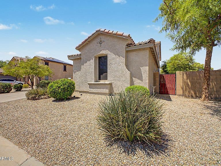 40408 W ART Place photo 3