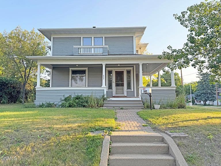 502 W Thayer Ave photo 1