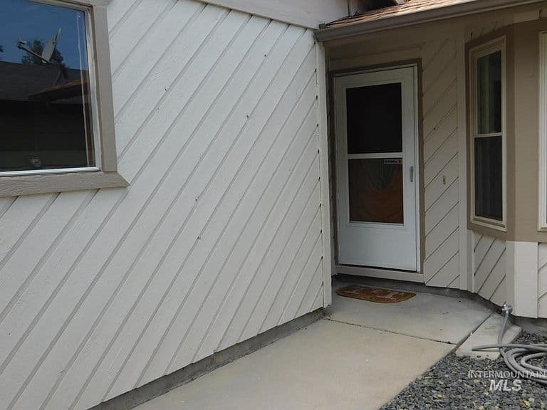 6996 W Gillis Dr photo 3