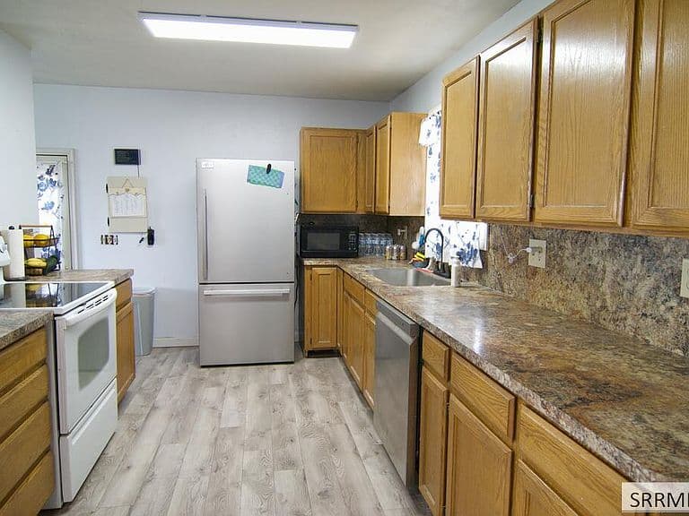 515 W Highway 26 photo 4