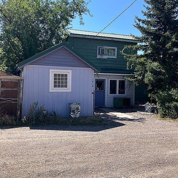 1610 Sherwood St photo 5