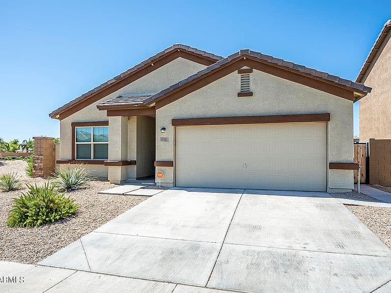 4505 W Saddlebush Way photo 2