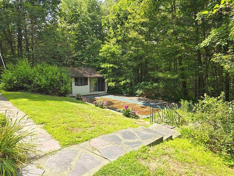 68 East Bonnyvale Lane photo 4