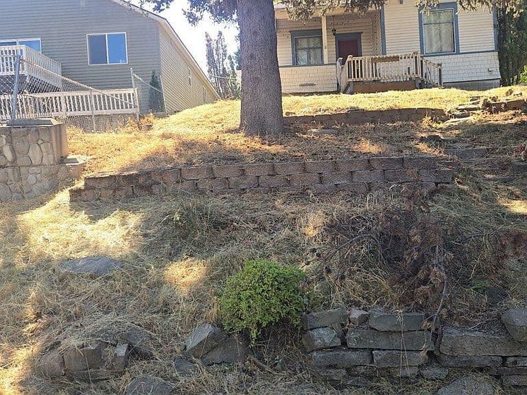 1127 W Jefferson Ave photo 2