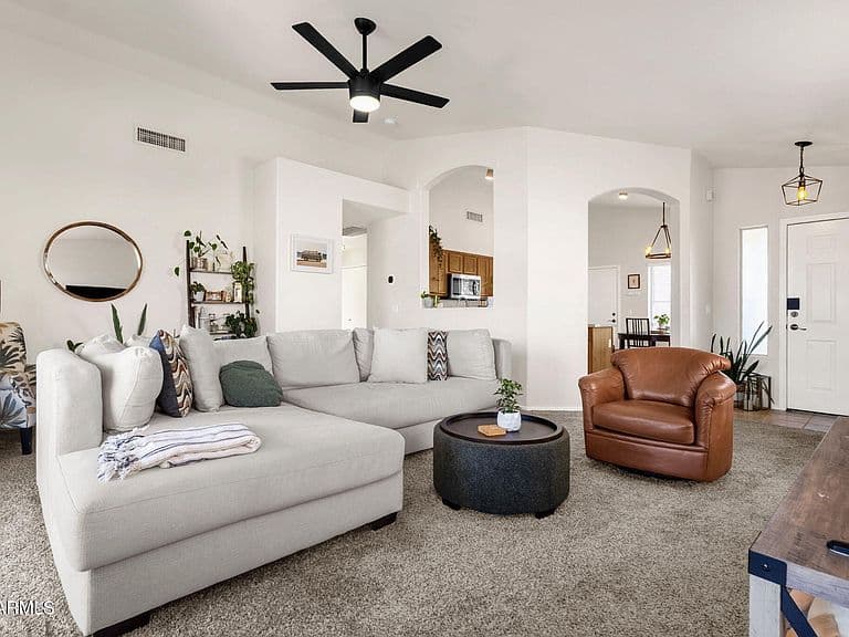 1216 W PINON Avenue photo 1