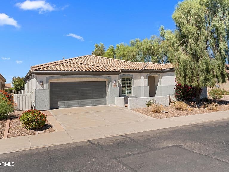 4248 E SOURWOOD Drive photo 2