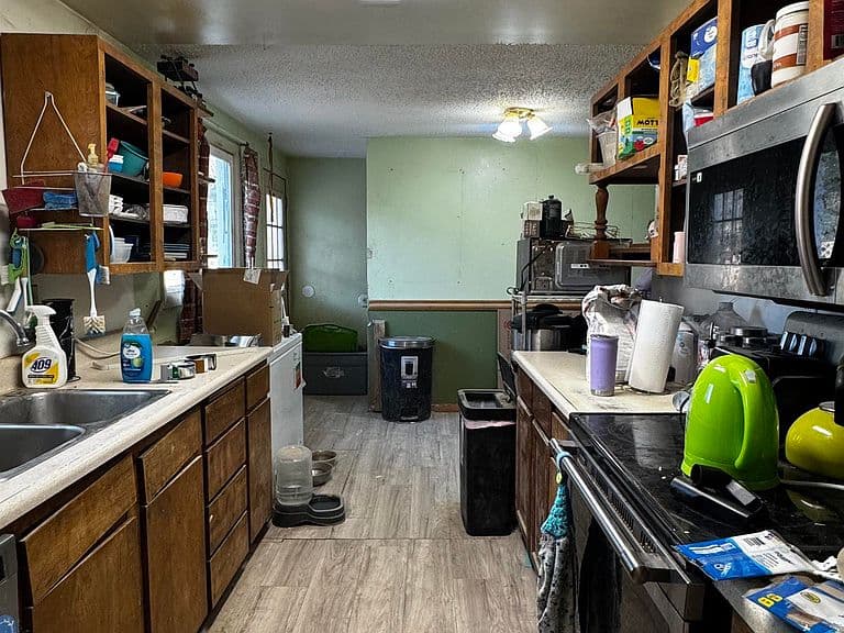 232 Glacier Dr photo 4