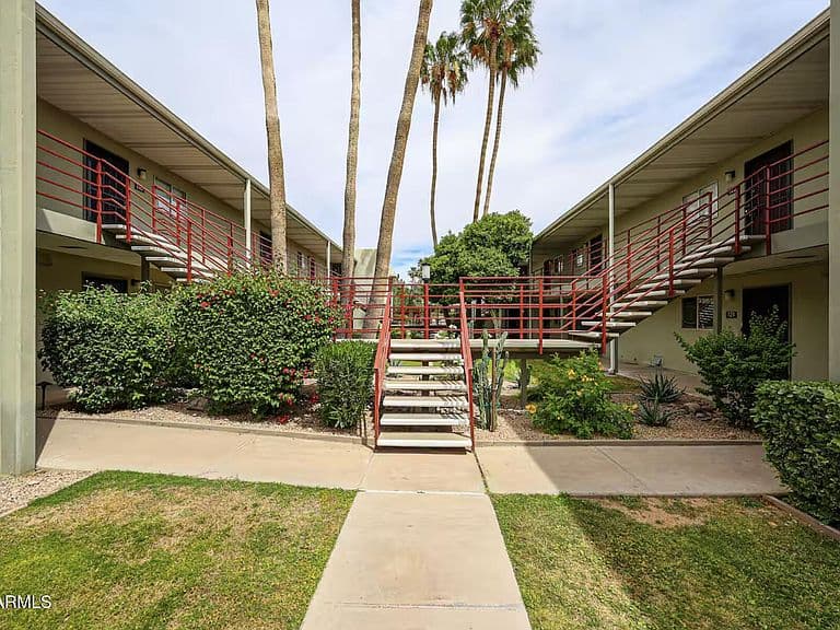 4620 N 68th St #Street108 photo 1