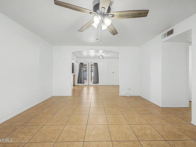 5059 W VERNON Avenue photo 5