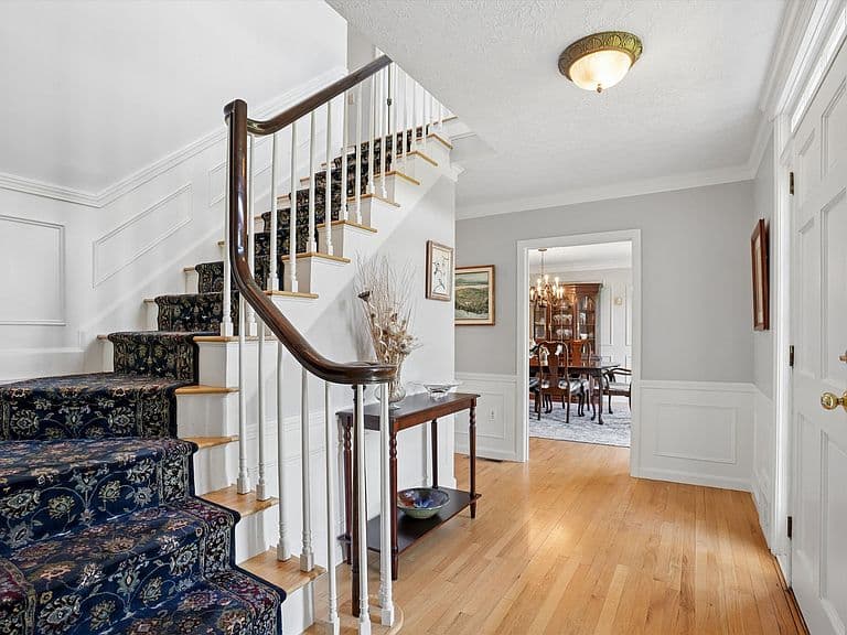 11 Puritan Drive photo 4
