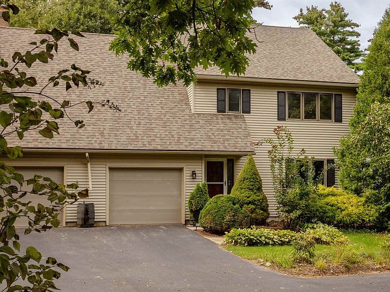 965 Williams Road photo 2