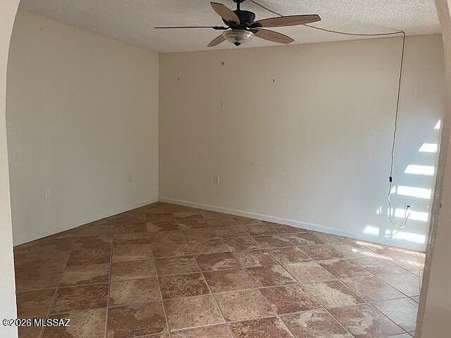 940 W Circulo Napa photo 5