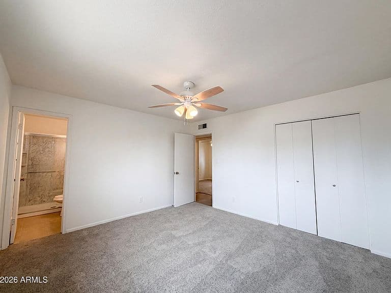 1226 E 11TH Place photo 4
