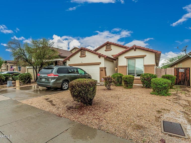 6918 S 37th Dr photo 3