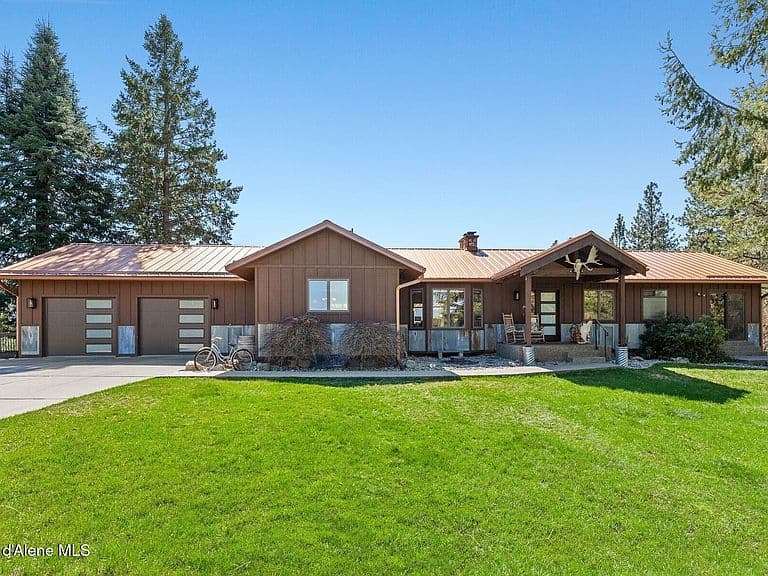 6502 E Highview Dr photo 1