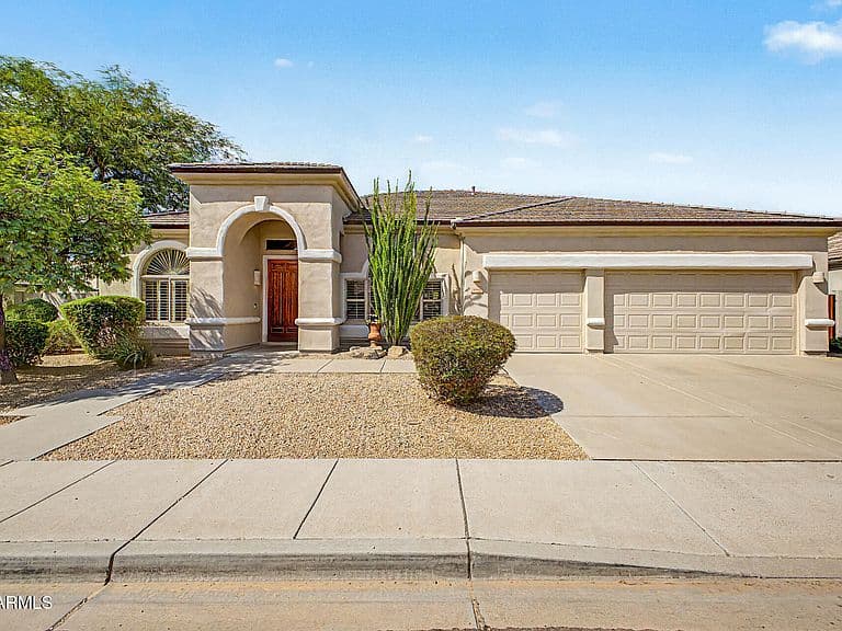 5504 E VIA MONTOYA Drive photo 1