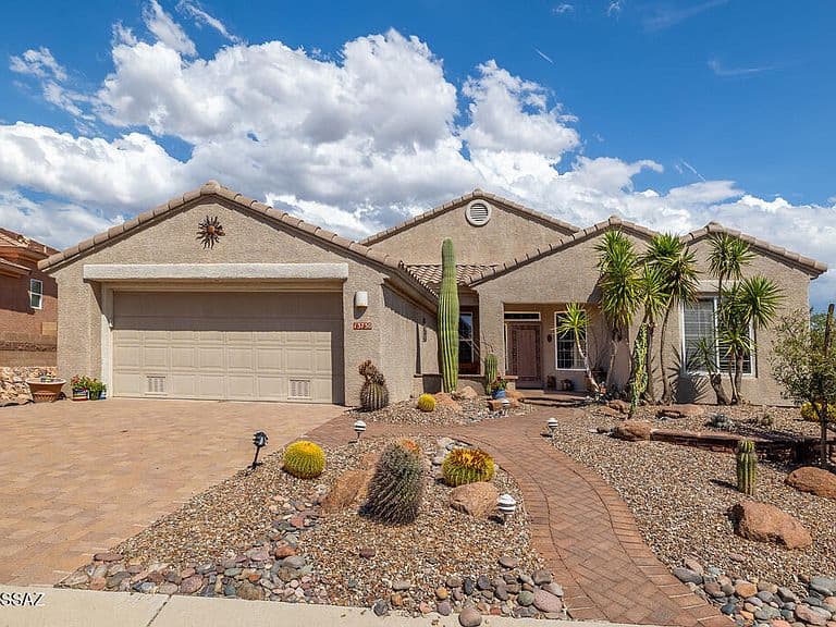 13730 N Heritage Canyon Dr photo 2