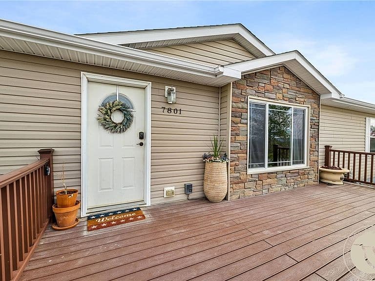 7801 Monad Rd photo 4