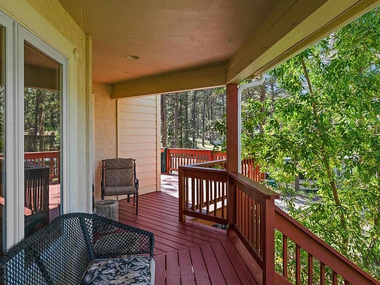 13079 Hillsview Dr photo 3