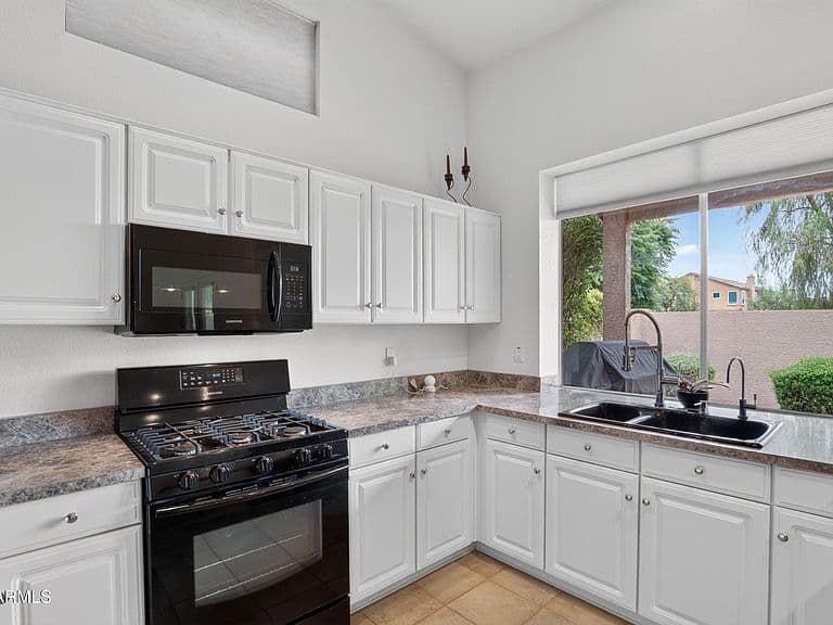 5680 W PARK Avenue photo 4