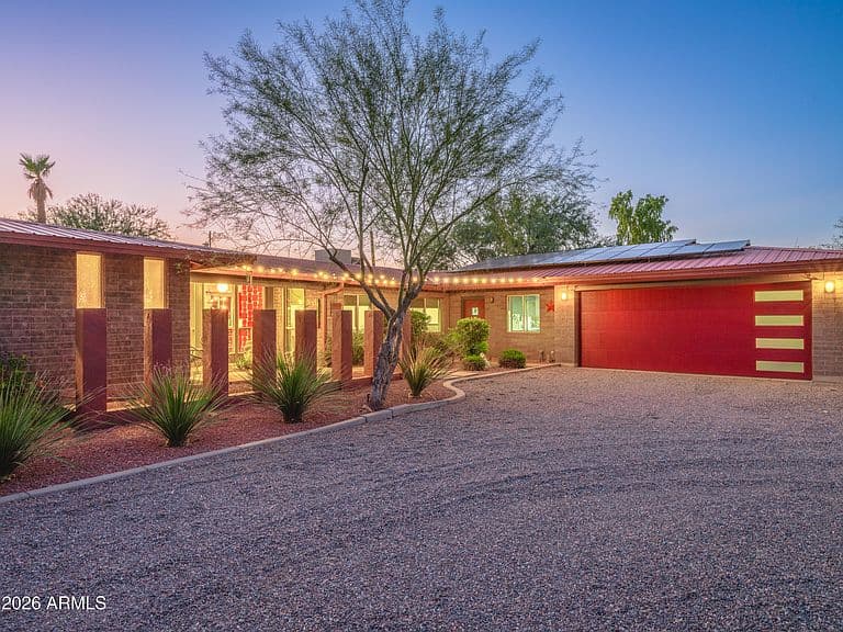 13208 N Hayden Road photo 1