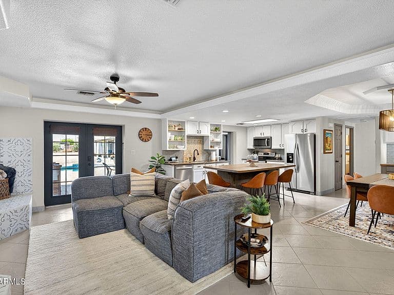 4946 W CREEDANCE Boulevard photo 4