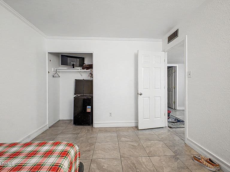 6736 W VERMONT Avenue photo 5