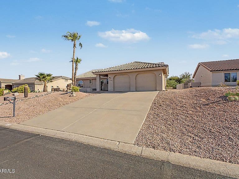 17449 E CALIENTE Drive photo 4