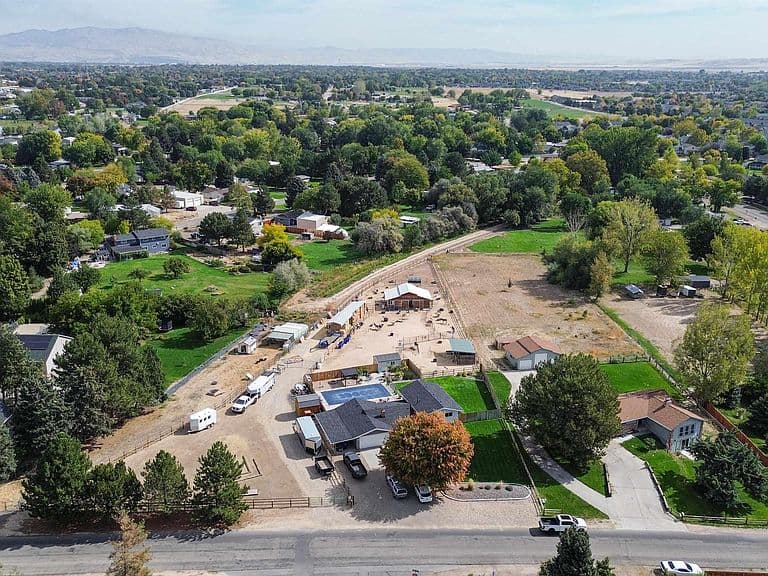 5224 S Valley St photo 4