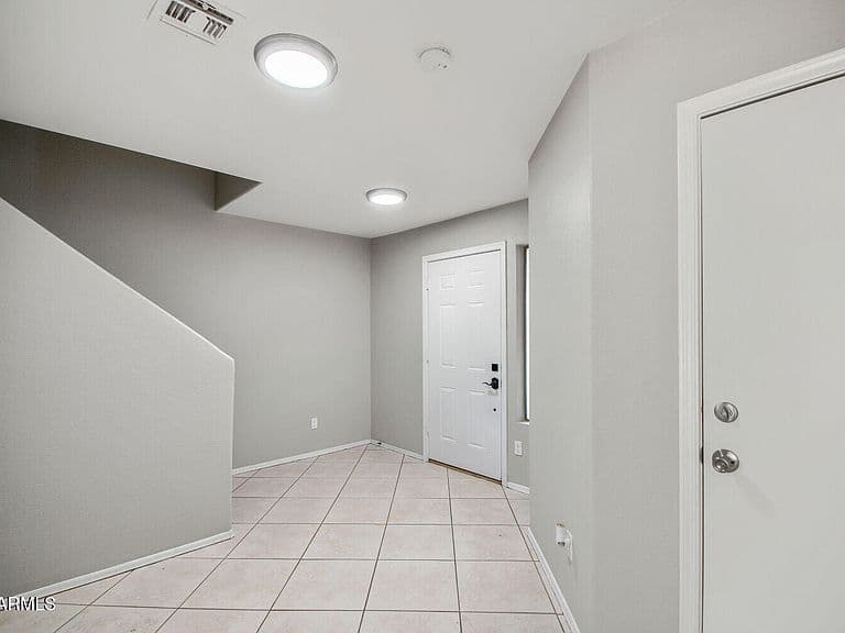 14023 N 130TH Drive photo 5