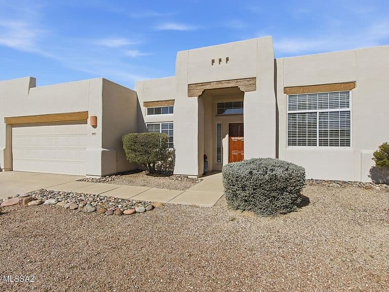 10627 E Northern Crest Dr photo 5