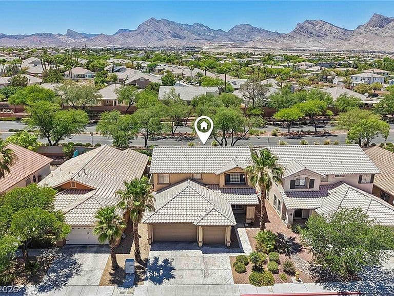 1017 Royal Birch Ln photo 2