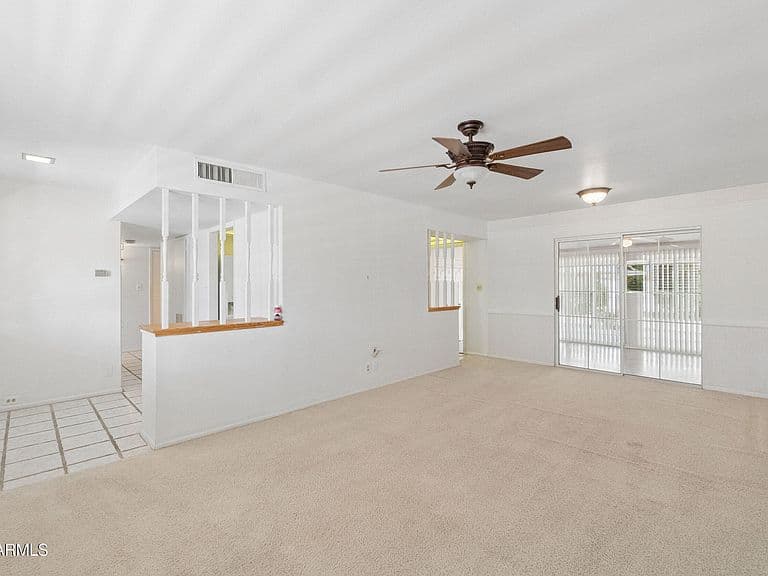 11645 N THUNDERBIRD Road photo 2